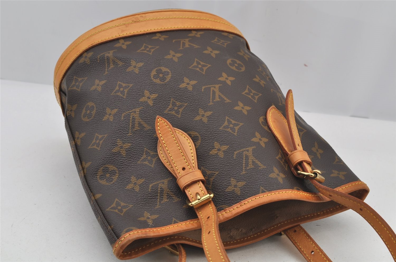 Authentic Louis Vuitton Monogram Bucket PM Shoulder Tote Bag M42238 Junk 6078J