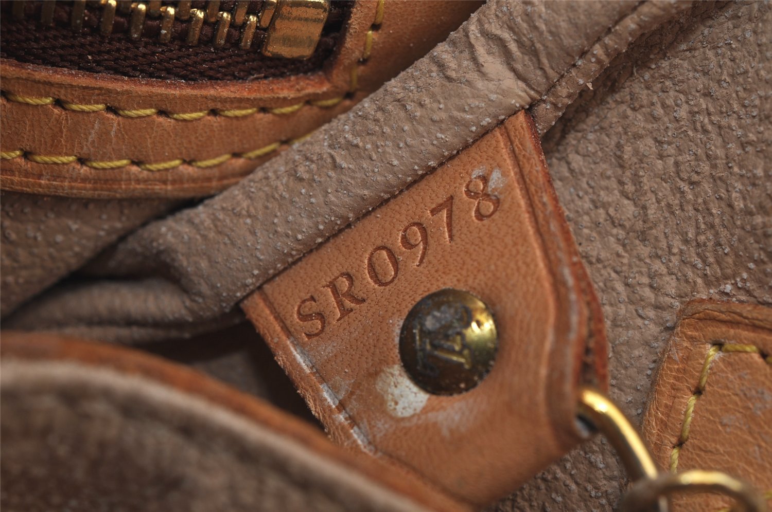 Authentic Louis Vuitton Monogram Bucket PM Shoulder Tote Bag M42238 Junk 6078J