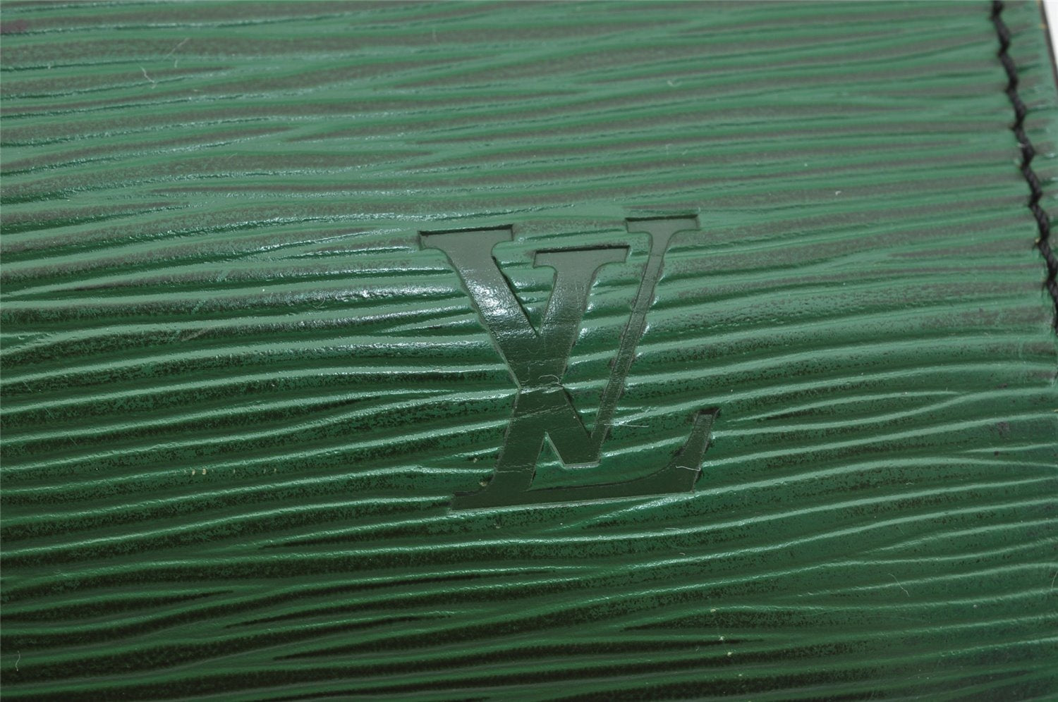 Authentic Louis Vuitton Epi Serviette Conseiller Briefcase Green LV 6079I