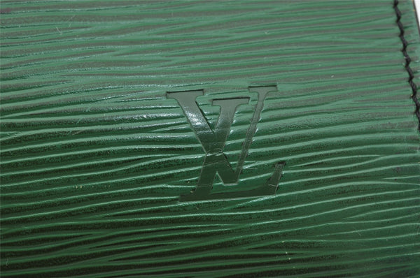 Authentic Louis Vuitton Epi Serviette Conseiller Briefcase Green LV 6079I