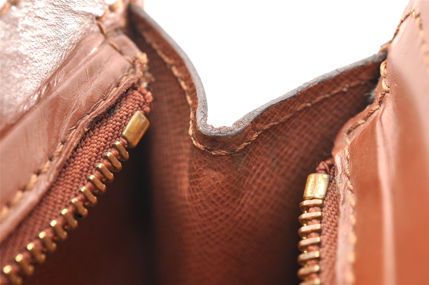 Authentic Louis Vuitton Monogram Pochette Homme Clutch Hand Bag M51795 LV 6082I