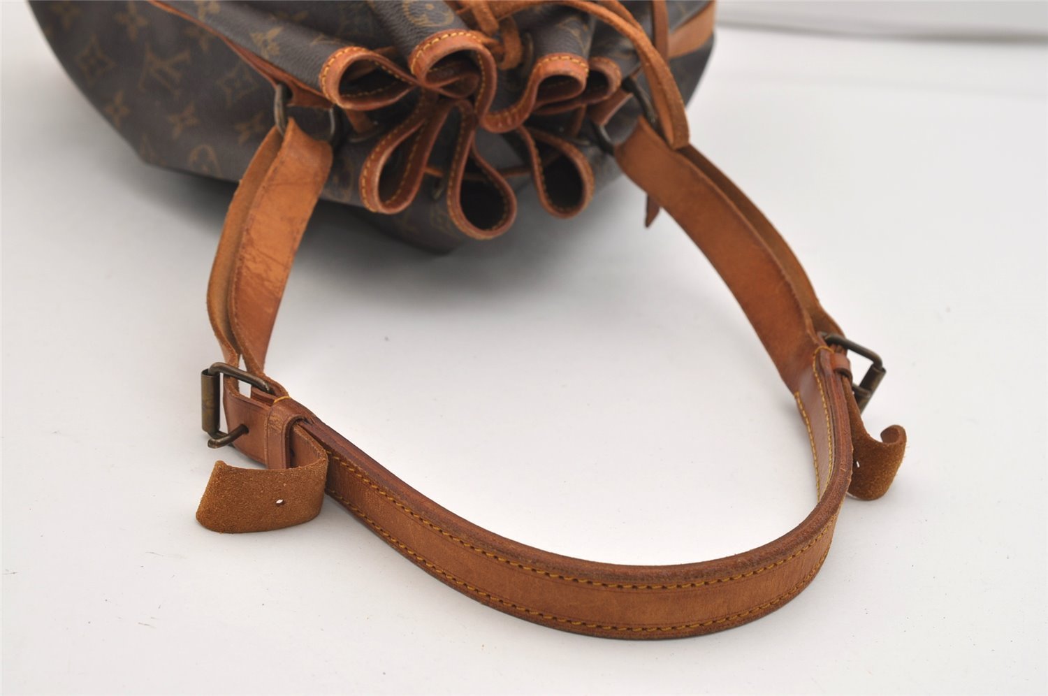 Authentic Louis Vuitton Monogram Noe Shoulder Drawstring Bag M42224 LV 6088J