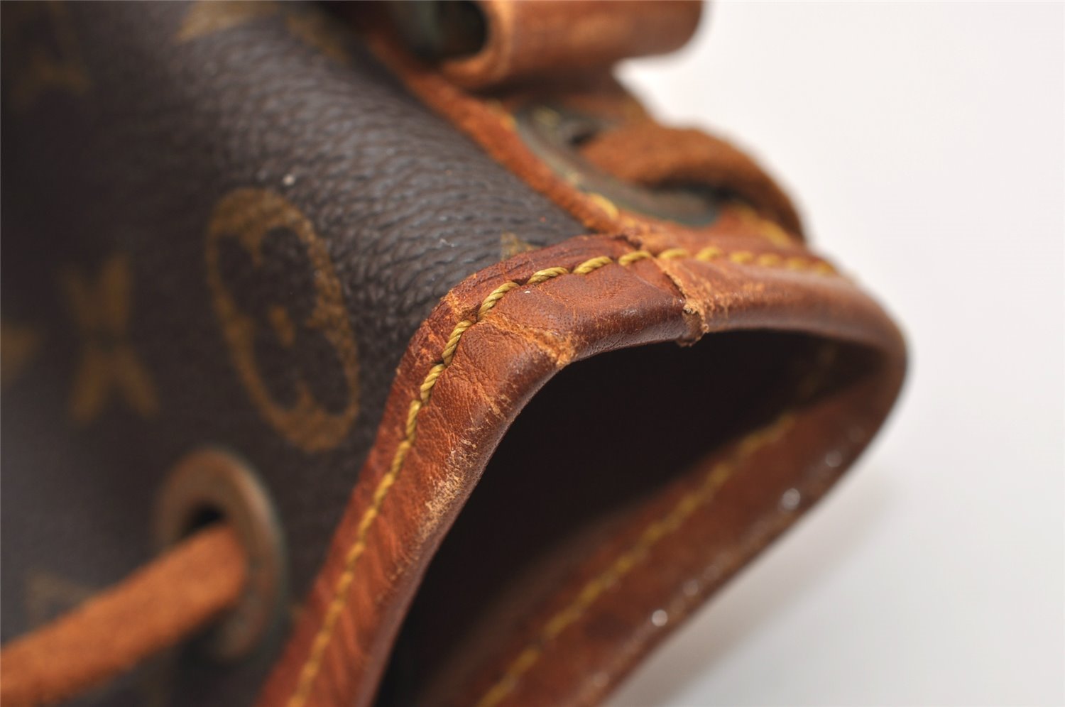 Authentic Louis Vuitton Monogram Noe Shoulder Drawstring Bag M42224 LV 6088J