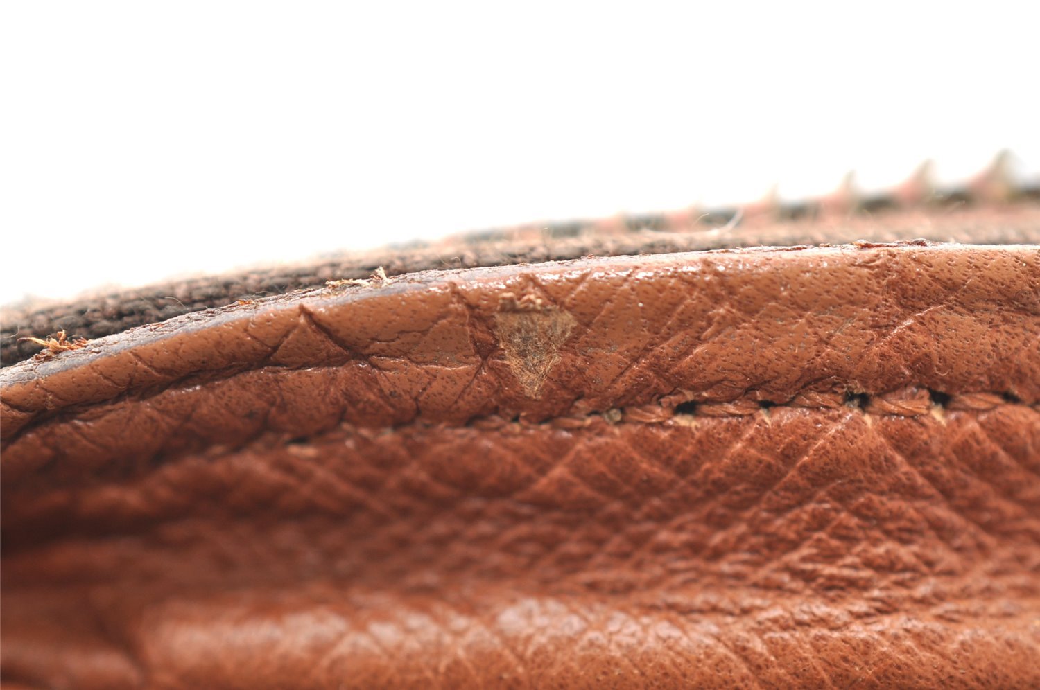 Authentic Louis Vuitton Monogram Amazone Shoulder Cross Bag M45236 LV Junk 6089I