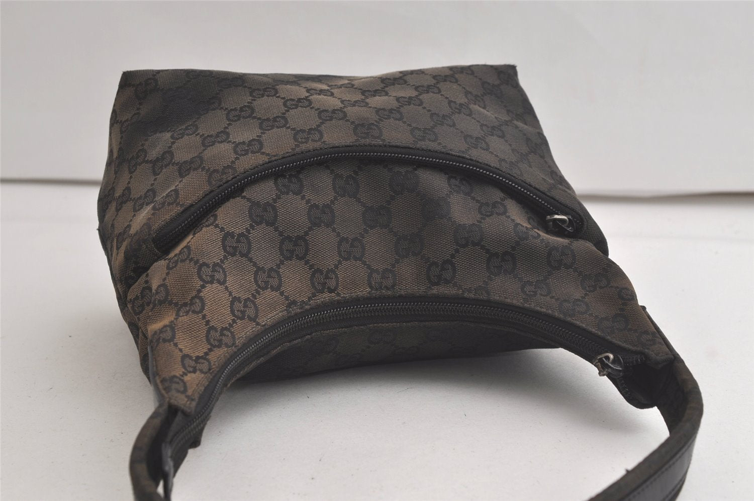 Authentic GUCCI Shoulder Hand Bag Purse GG Canvas Leather 0013386 Black 6091K