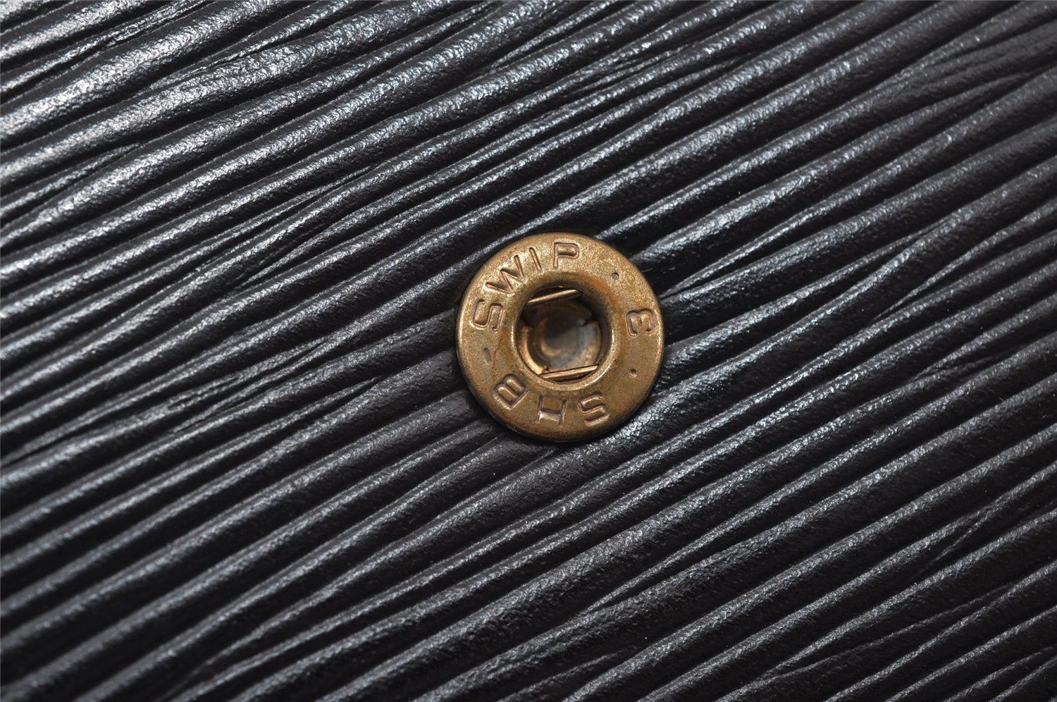 Authentic Louis Vuitton Epi Montaigne 23 Clutch Hand Bag Black M52662 LV 6096I