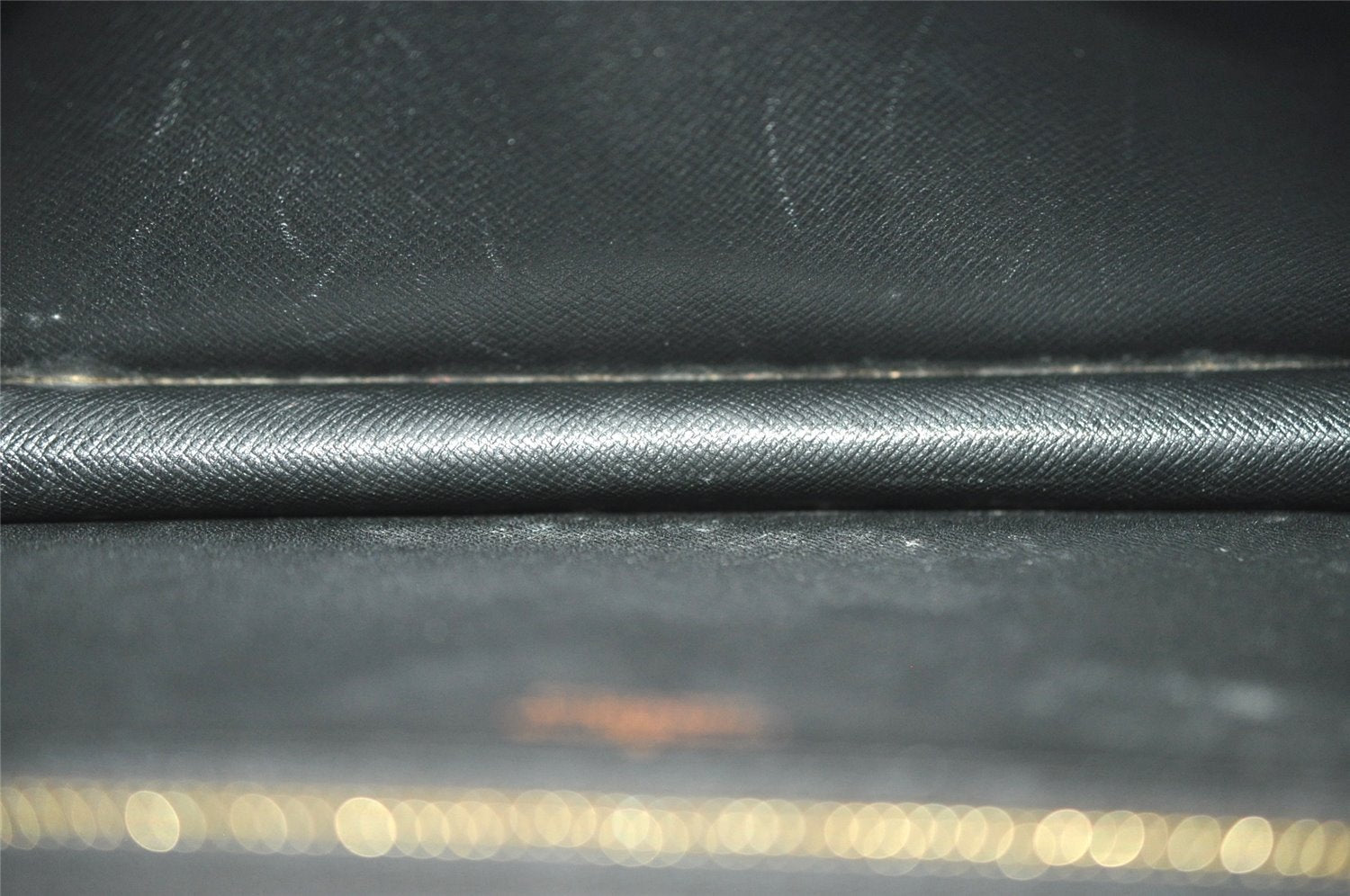 Authentic Louis Vuitton Epi Montaigne 23 Clutch Hand Bag Black M52662 LV 6096I