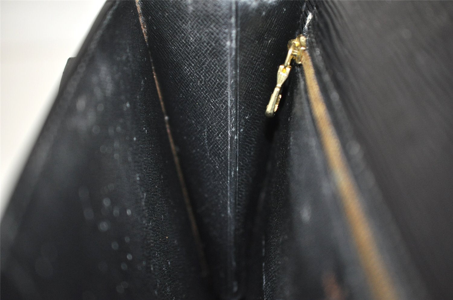 Authentic Louis Vuitton Epi Sellier Dragonne Clutch Bag Black M52612 LV 6097I