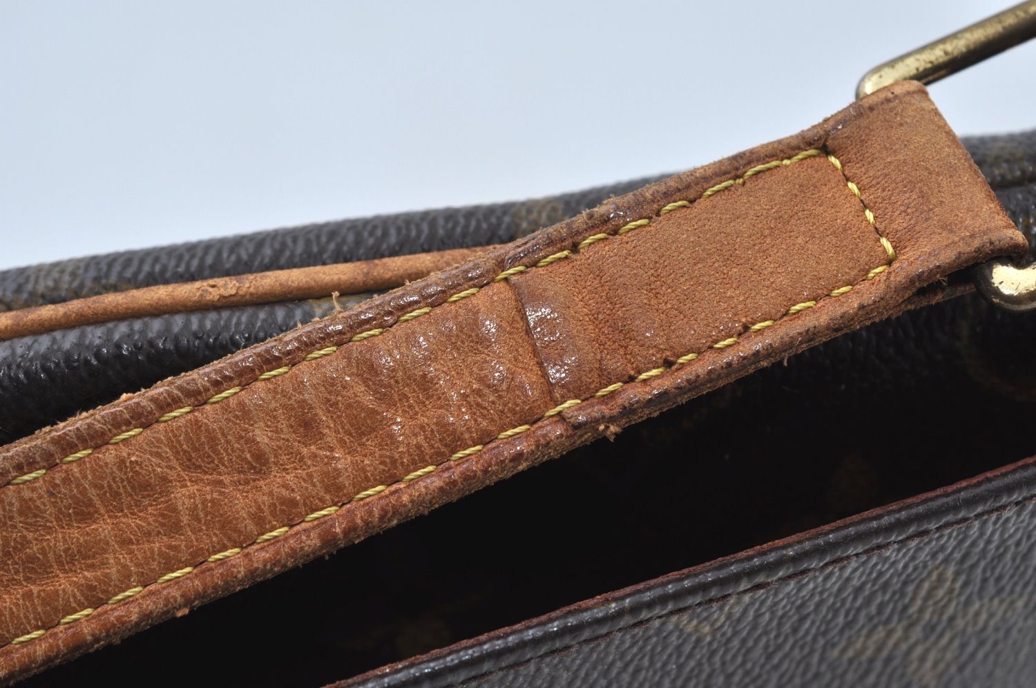 Authentic Louis Vuitton Monogram Musette Tango M51388 Shoulder Bag Junk 6100I