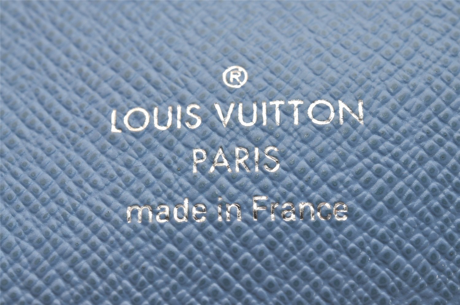 Authentic Louis Vuitton Epi Tribal Mask Shoulder Wallet M60795 White Blue 6100J