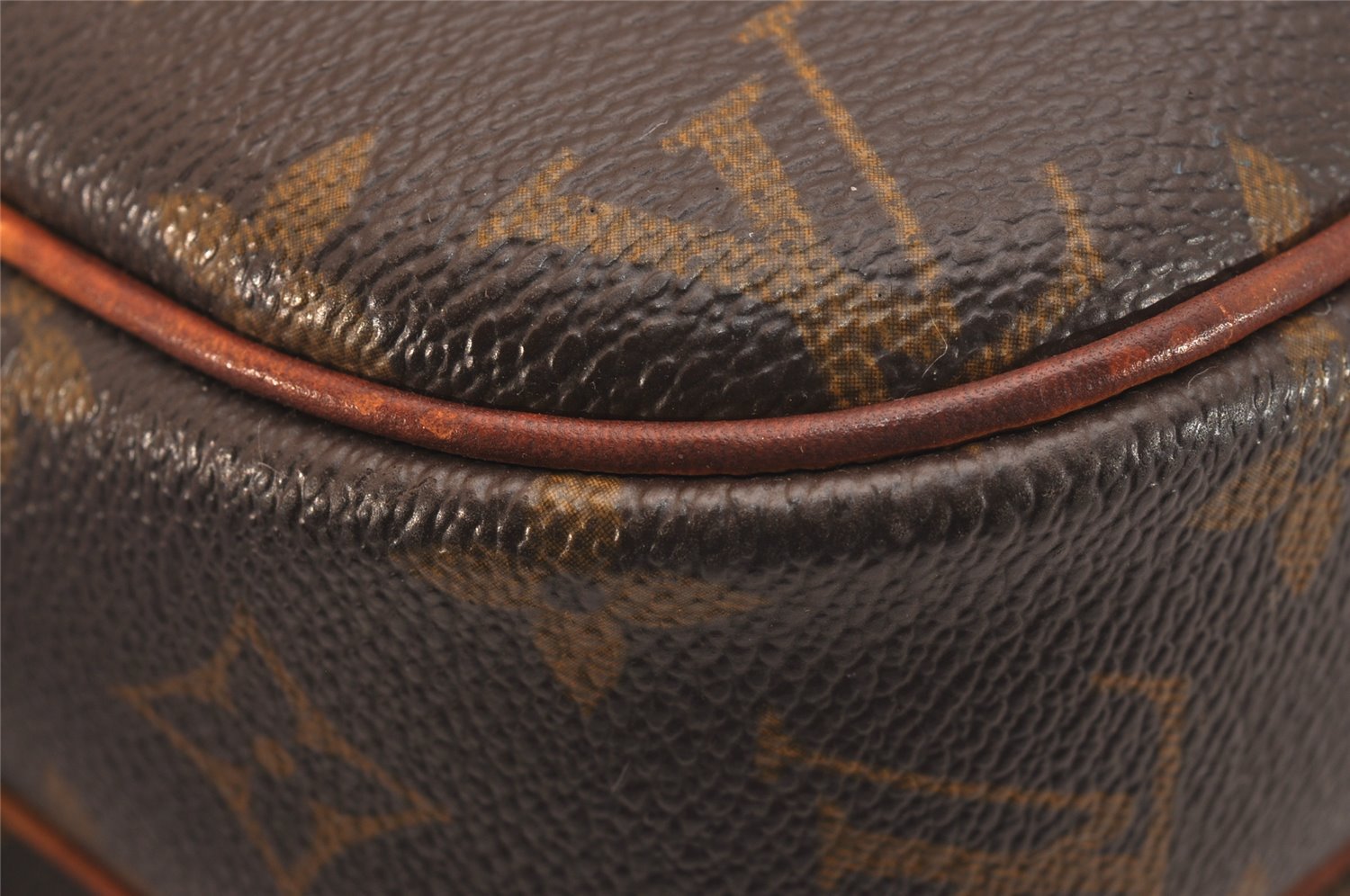 Authentic Louis Vuitton Monogram Reporter PM Shoulder Cross Bag M45254 LV 6104J