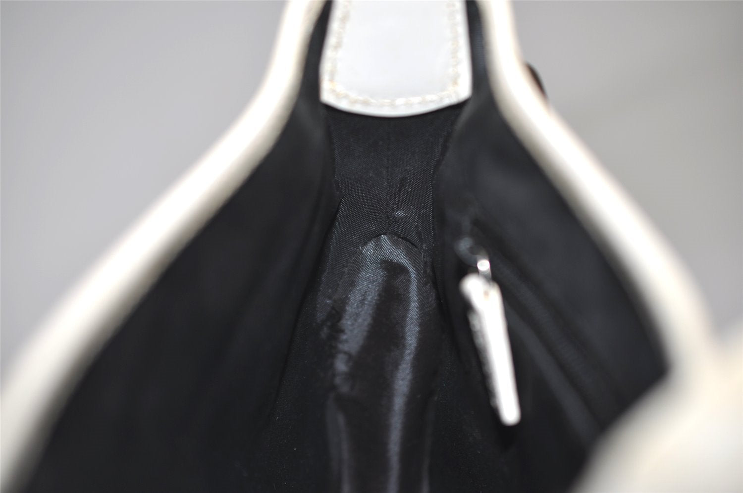 Authentic GUCCI Jackie Chain Shoulder Bag GG Canvas Leather 0014032 White 6106J