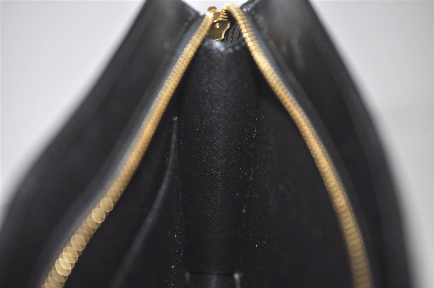 Authentic Louis Vuitton Epi Pochette Homme Clutch Hand Bag Black M52522 LV 6107I