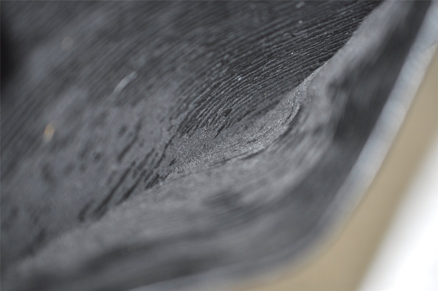 Authentic Louis Vuitton Epi Pochette Homme Clutch Hand Bag Black M52522 LV 6107I