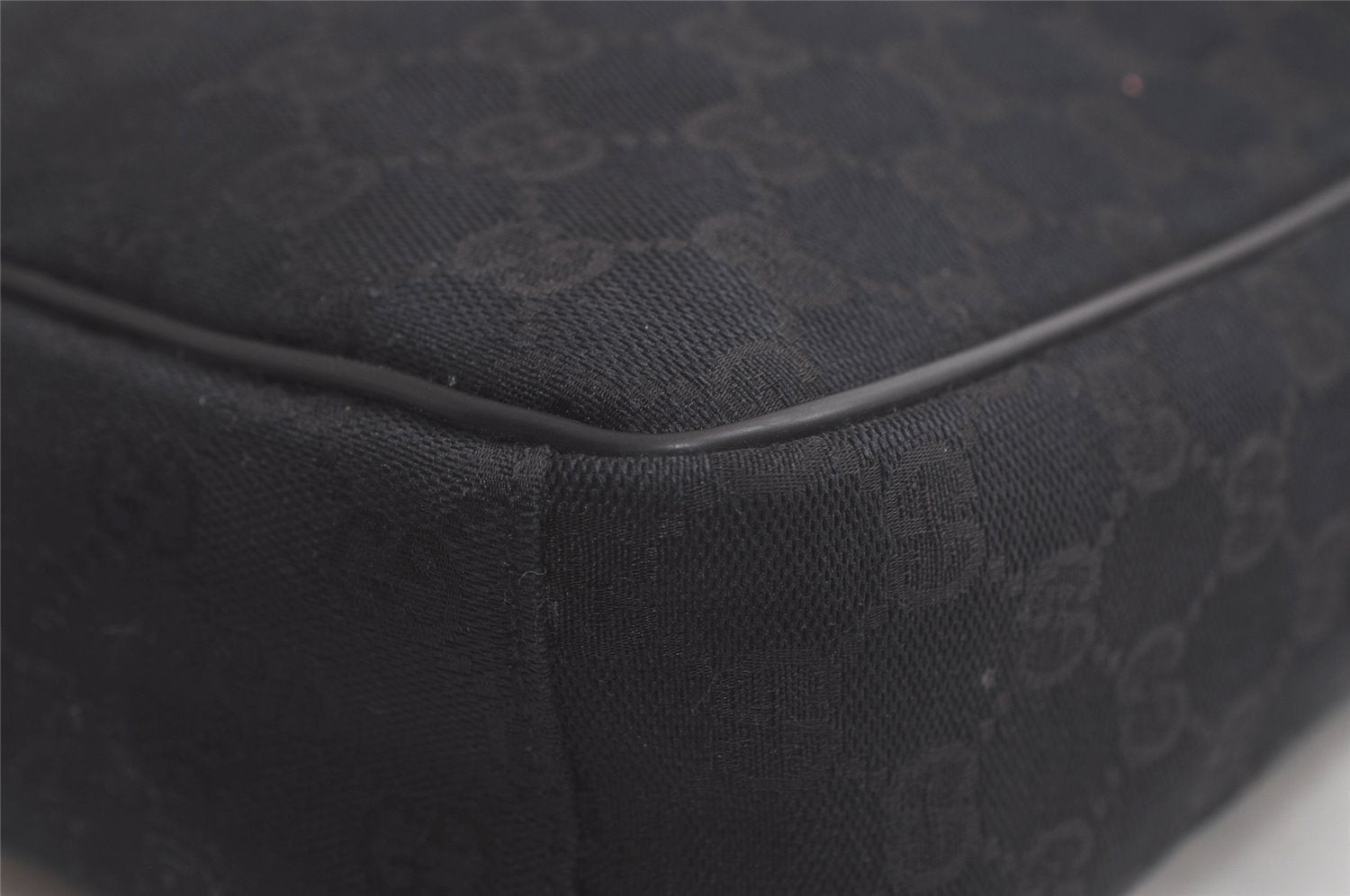Authentic GUCCI Shoulder Cross Body Bag GG Canvas Leather 0181612 Black 6107K