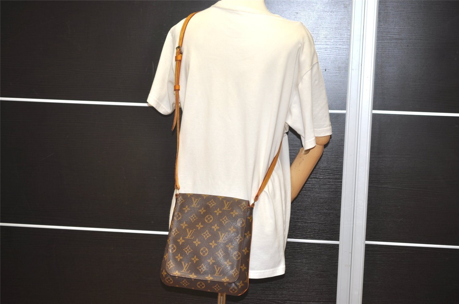 Auth Louis Vuitton Monogram Musette Salsa M51387 Long Shoulder Cross Bag 6110I