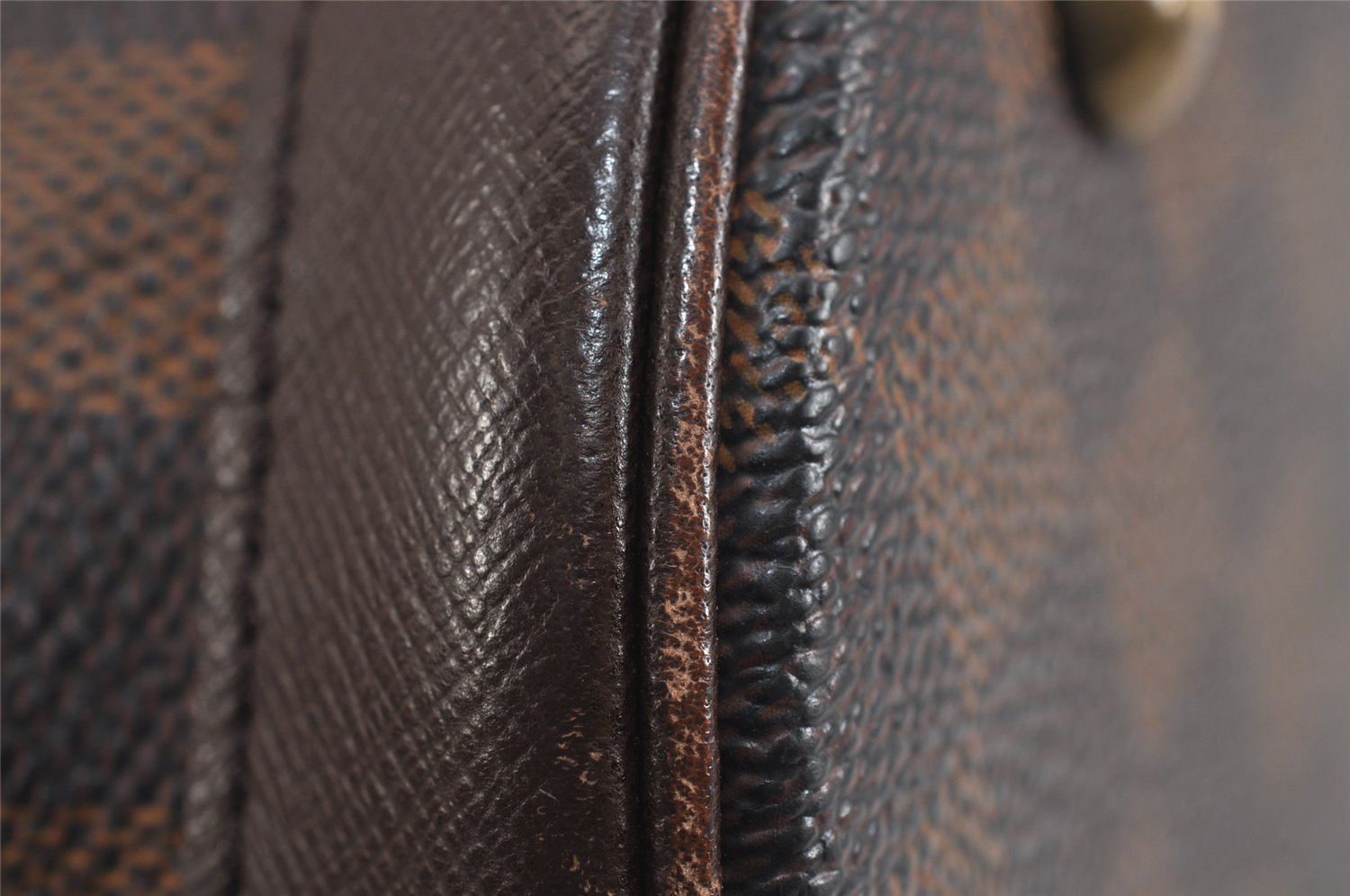 Authentic Louis Vuitton Damier Marais Bucket Shoulder Tote Bag N42240 LV 6112J