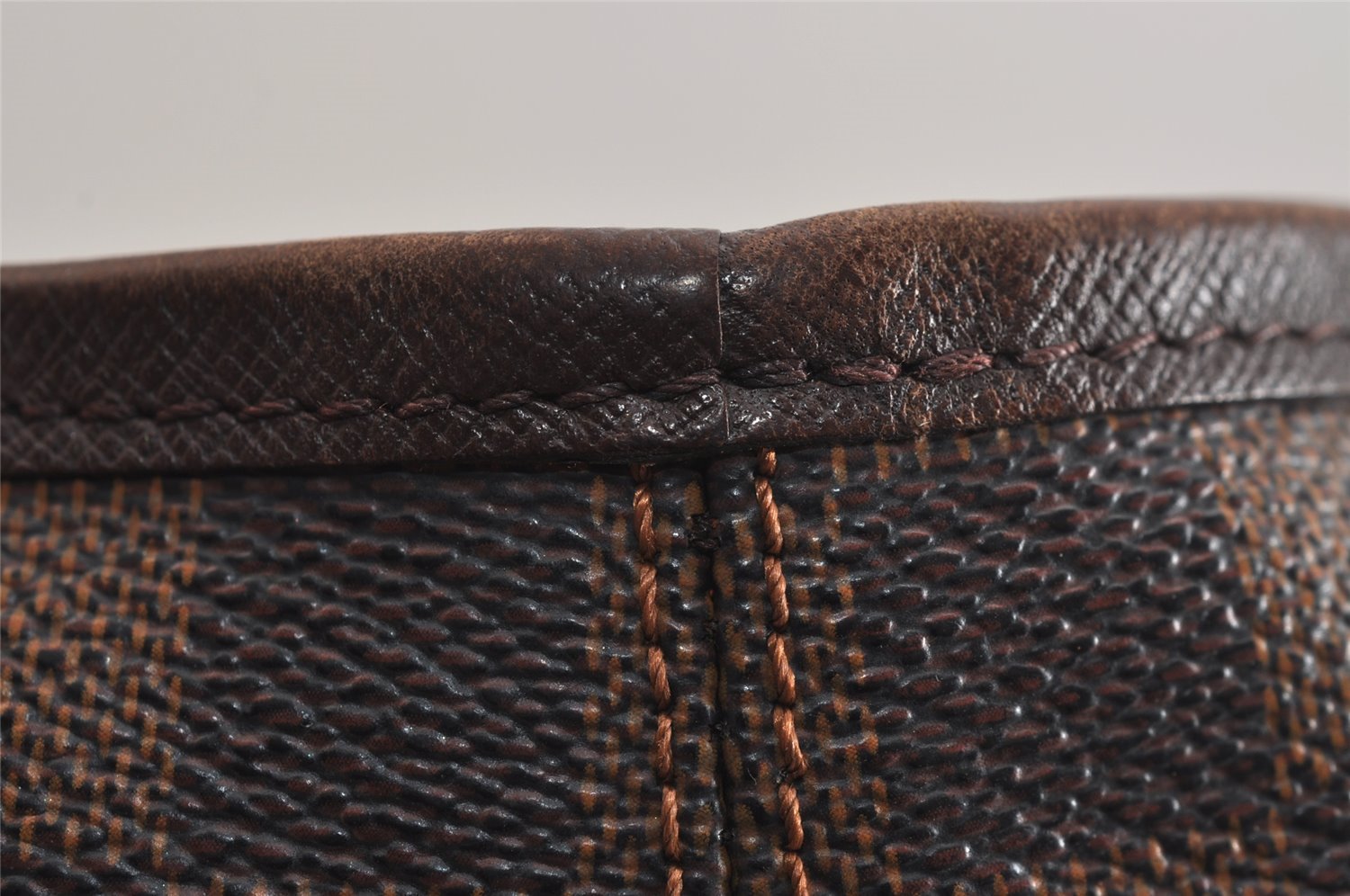 Authentic Louis Vuitton Damier Marais Bucket Shoulder Tote Bag N42240 LV 6112J