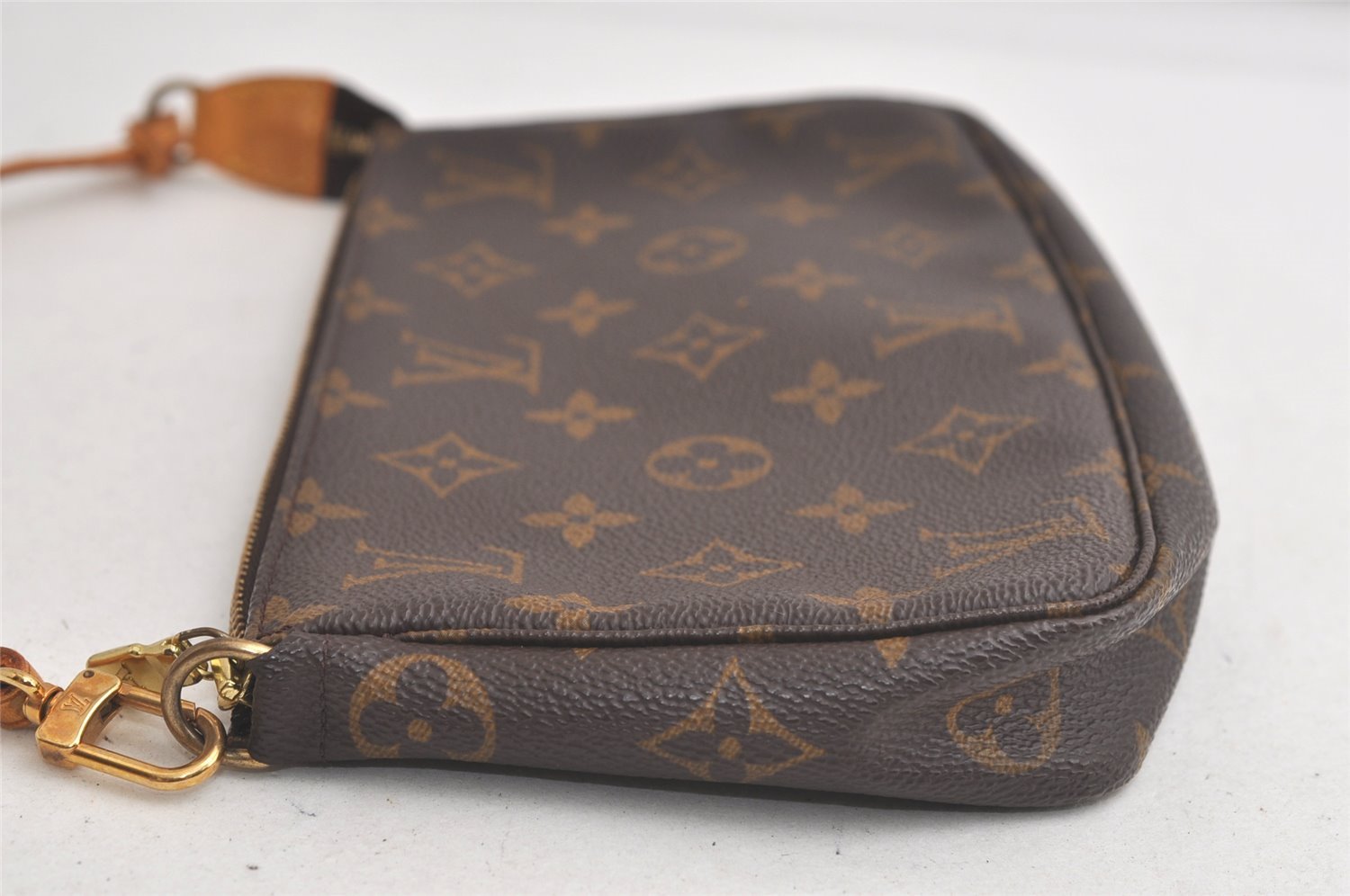 Authentic Louis Vuitton Monogram Pochette Accessoires Pouch M51980 LV 6112K