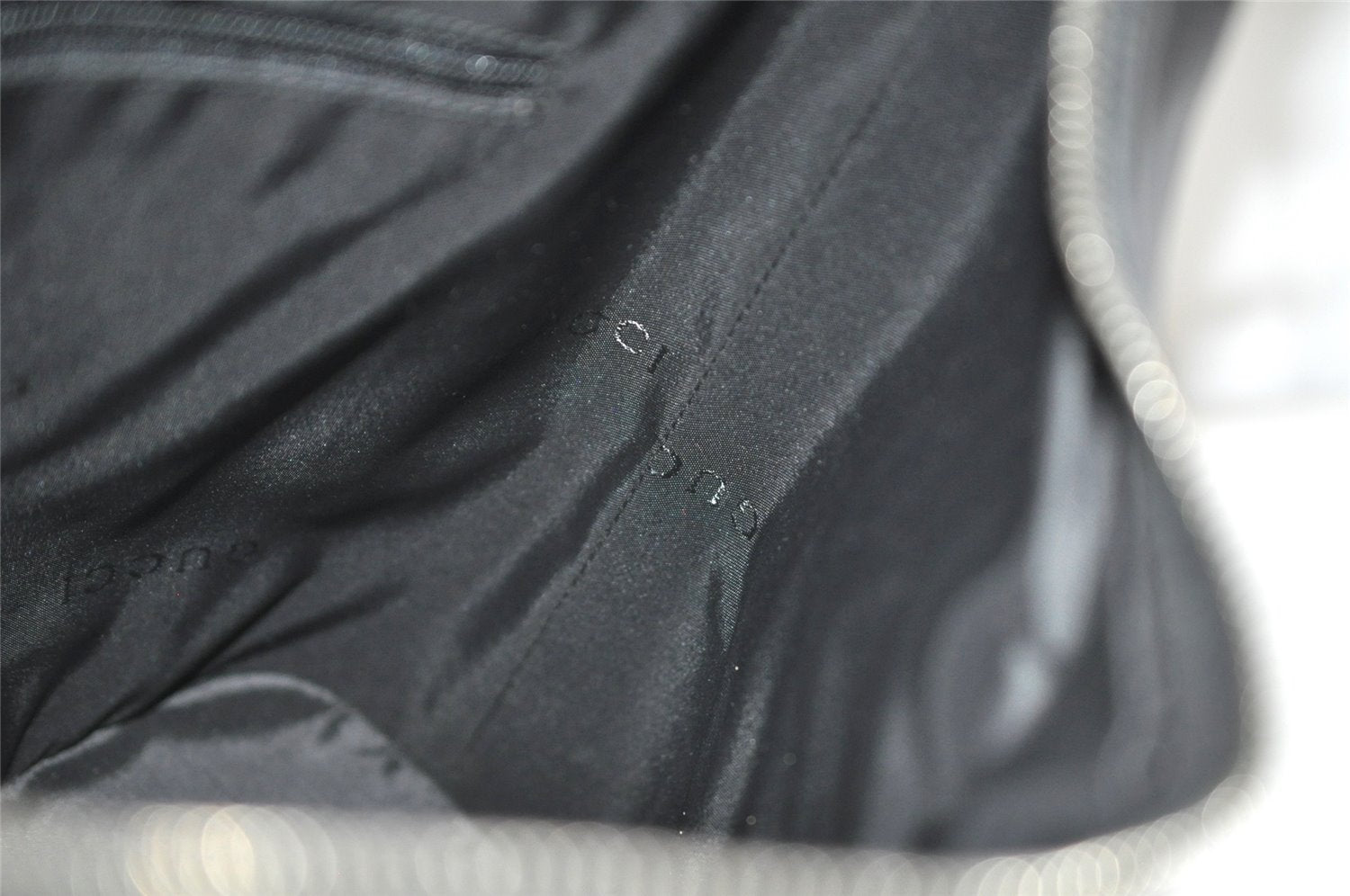 Authentic GUCCI Vintage Shoulder Bag Purse Leather 0013814 Black 6115J