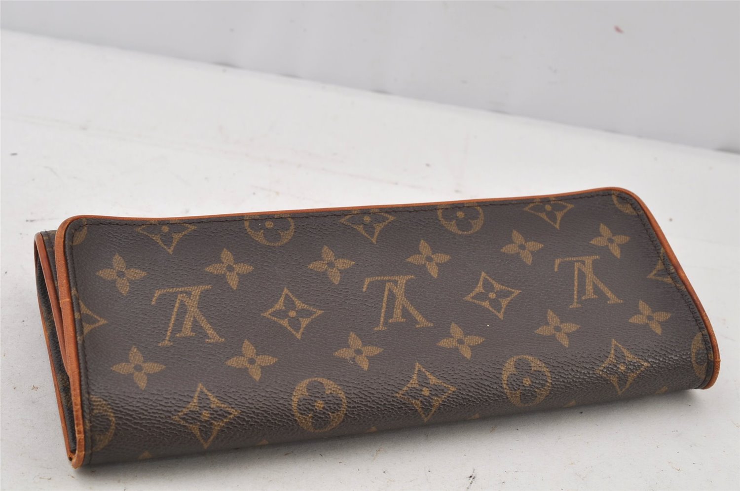 Authentic Louis Vuitton Monogram Pochette Twin GM Shoulder Bag M51852 LV 6122J