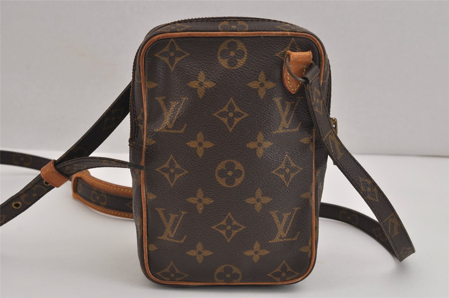 Authentic Louis Vuitton Monogram Mini Amazone Shoulder Cross Bag M45238 LV 6123J