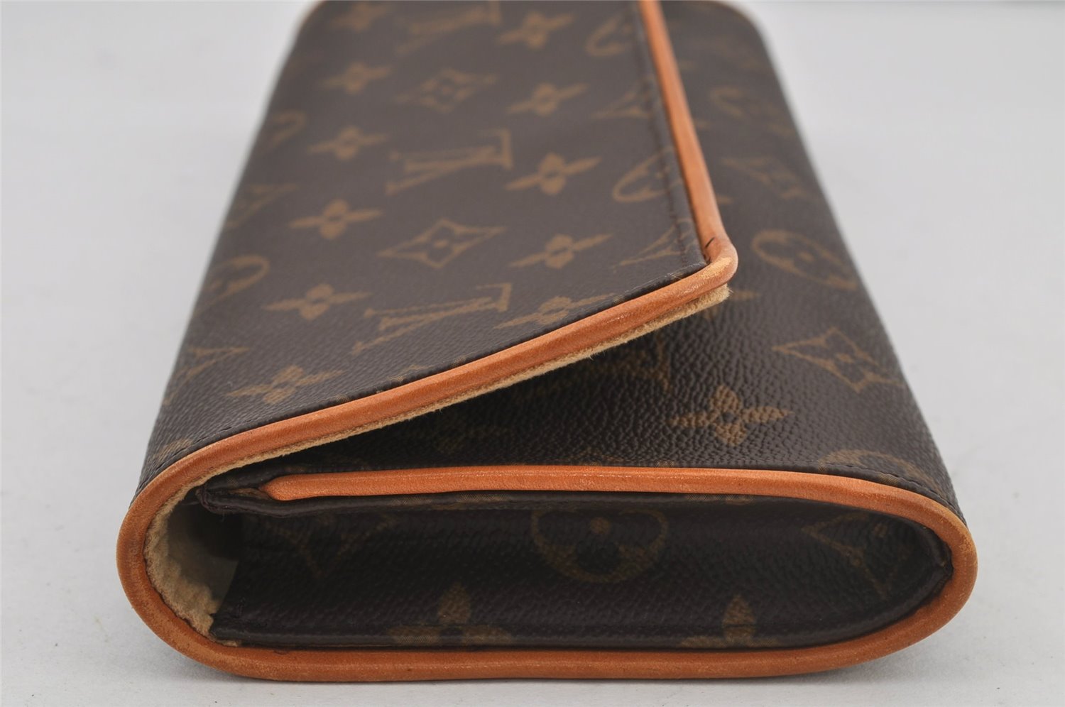 Authentic Louis Vuitton Monogram Pochette Twin GM Shoulder Bag M51852 LV 6126J