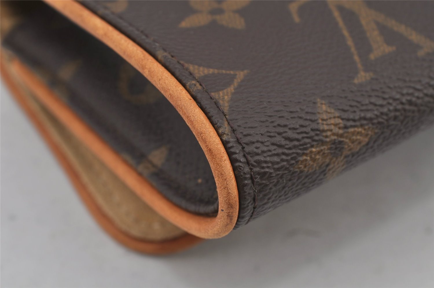 Authentic Louis Vuitton Monogram Pochette Twin GM Shoulder Bag M51852 LV 6126J