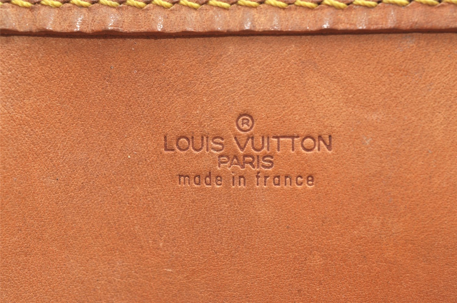 Authentic Louis Vuitton Monogram Bucket GM Shoulder Tote Bag Old Model LV 6126K