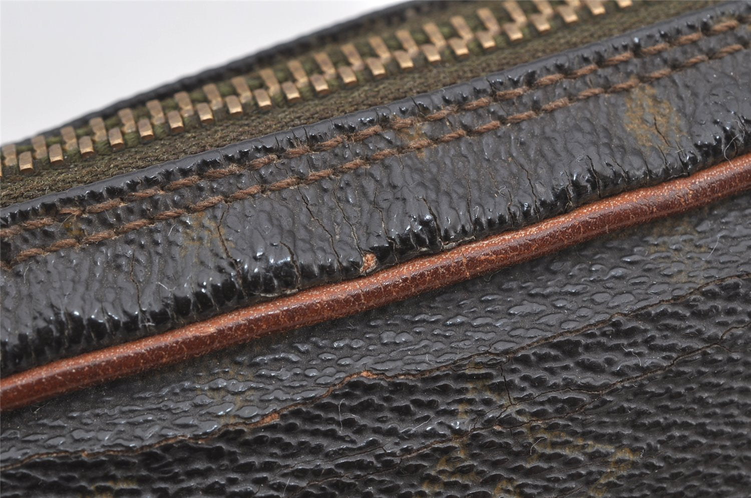 Authentic Louis Vuitton Monogram Marly Dragonne PM M51827 Clutch Hand Bag 6132I