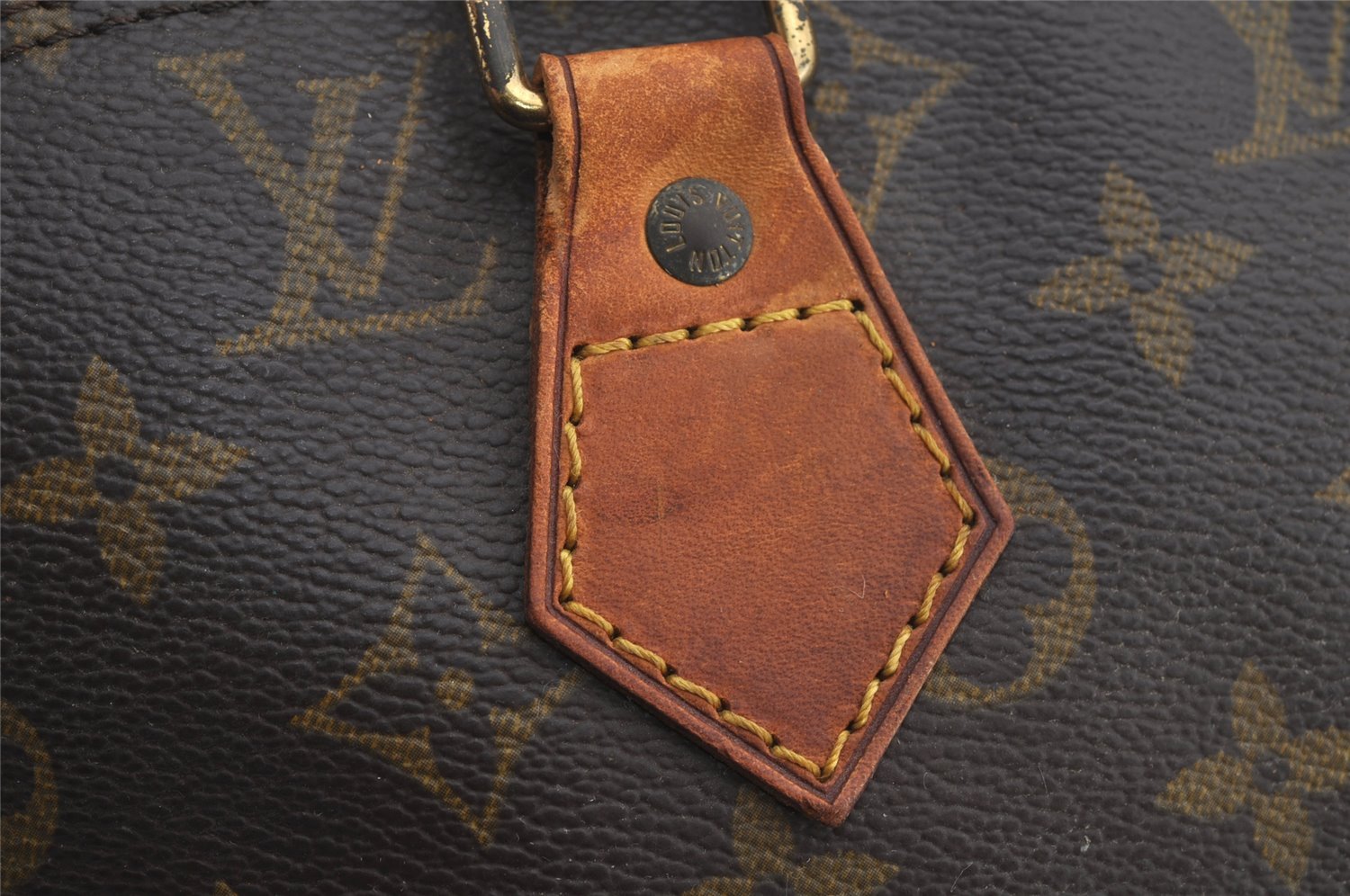 Authentic Louis Vuitton Monogram Alma Hand Bag Purse M51130 LV 6135J