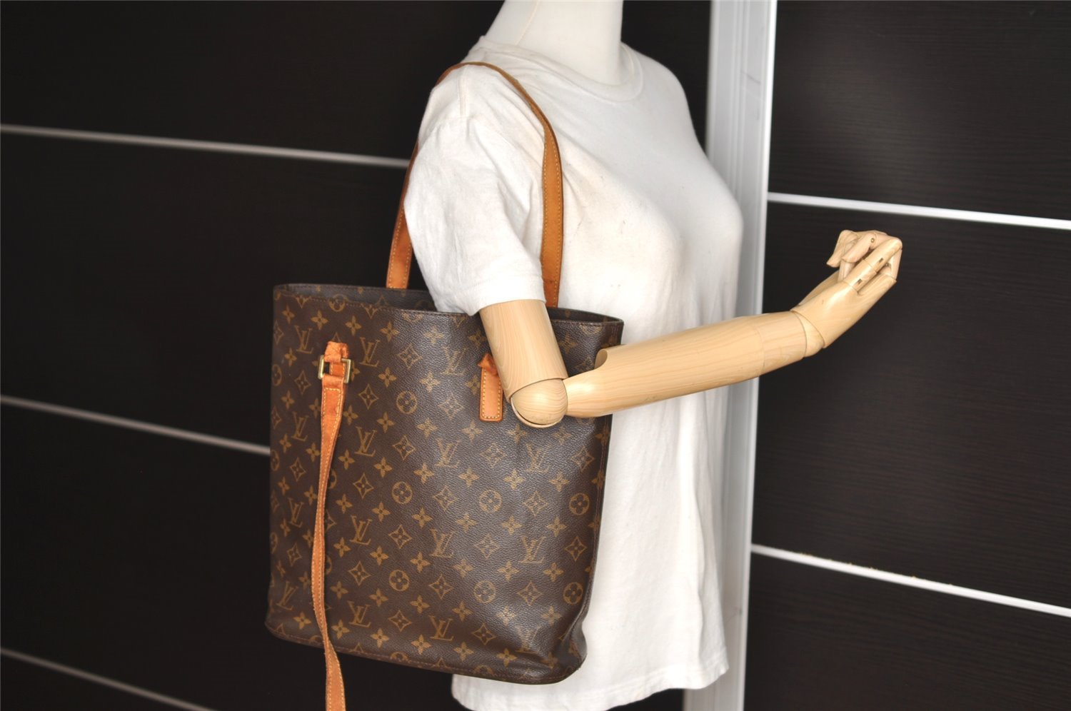 Authentic Louis Vuitton Monogram Vavin GM Shoulder Tote Bag M51170 LV Junk 6136I