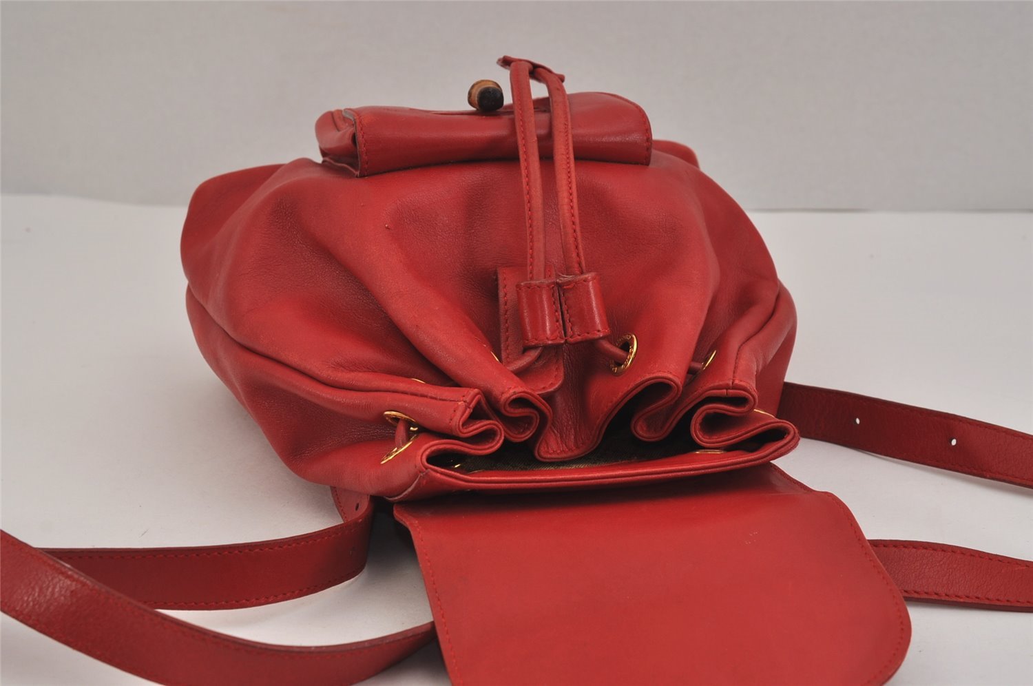 Authentic GUCCI Vintage Bamboo Backpack Purse Leather Red 6136J