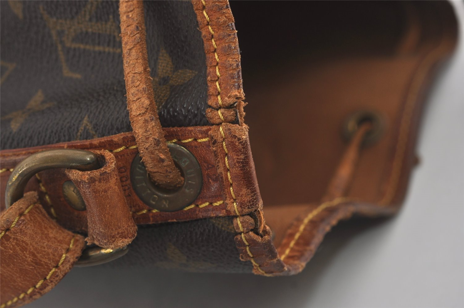 Authentic Louis Vuitton Monogram Noe Shoulder Drawstring Bag M42224 LV 6140I