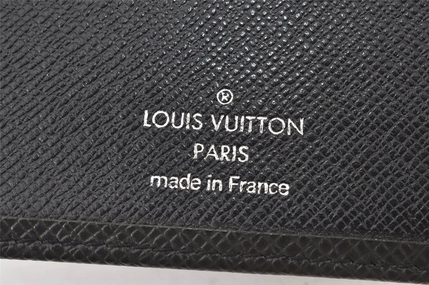 Auth Louis Vuitton Taiga Portefeuille Florin Bifold Wallet Black M31112 LV 6148K