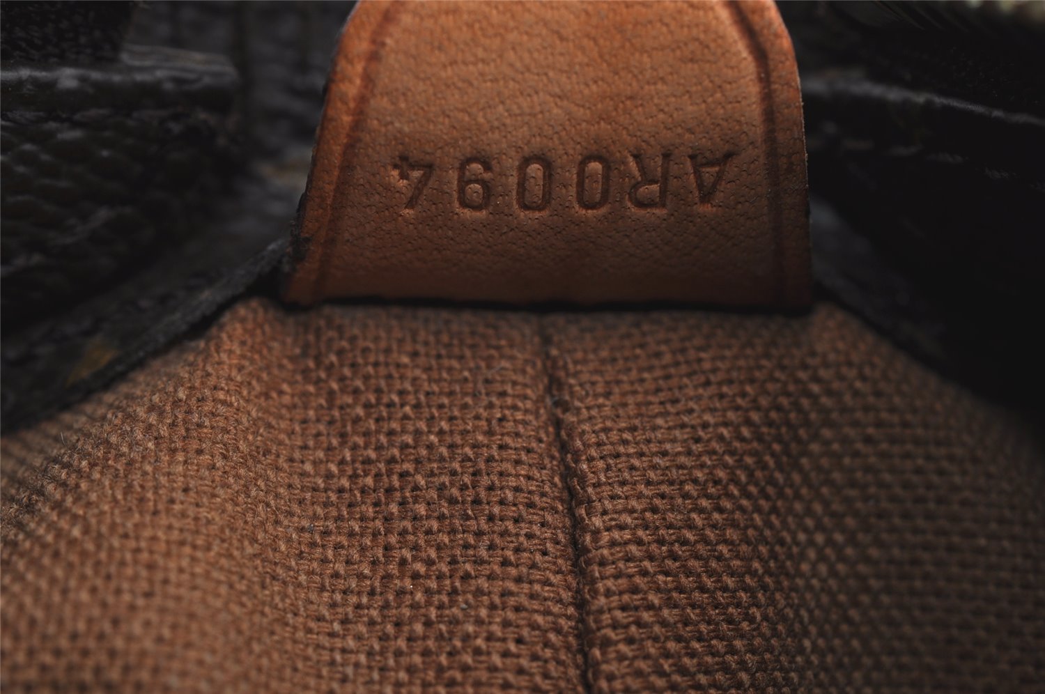 Authentic Louis Vuitton Monogram Cabas Mezzo Shoulder Tote Bag M51151 LV 6150I