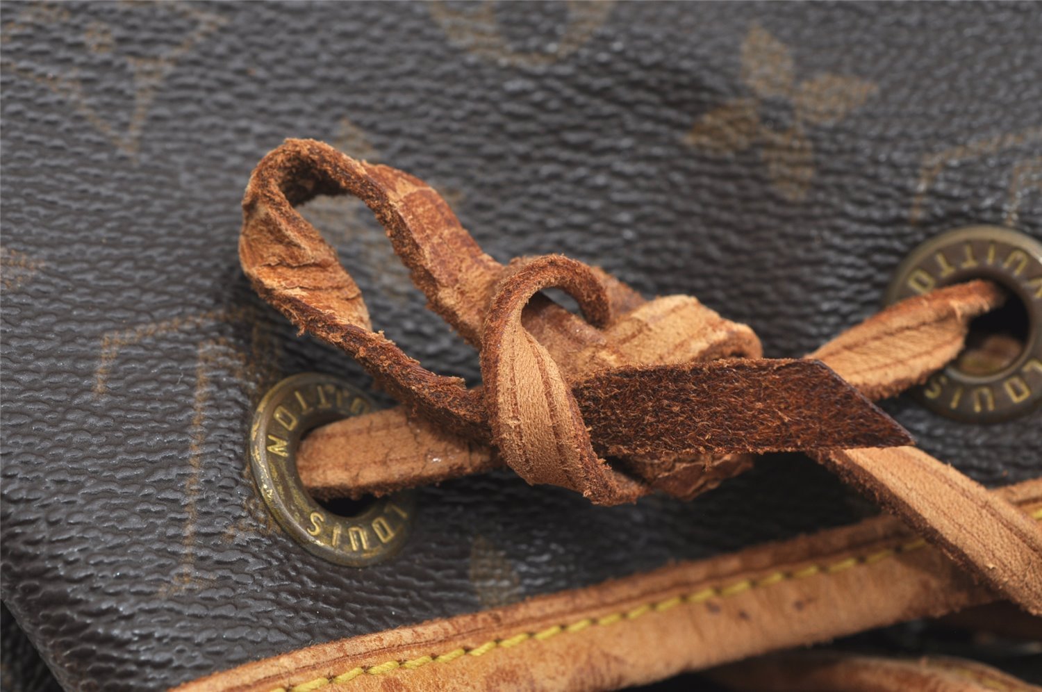 Authentic Louis Vuitton Monogram Montsouris MM Backpack M51136 LV 6154I