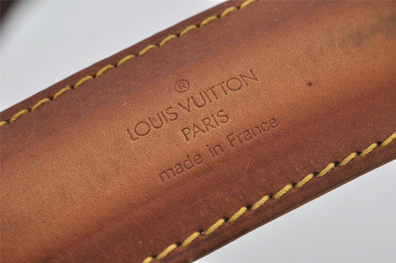 Authentic Louis Vuitton Leather Shoulder Strap Beige 36.2-42.7