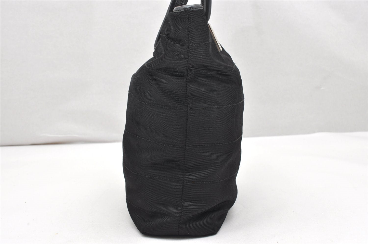 Authentic GUCCI Vintage Hand Tote Bag Nylon Leather Black 6160K