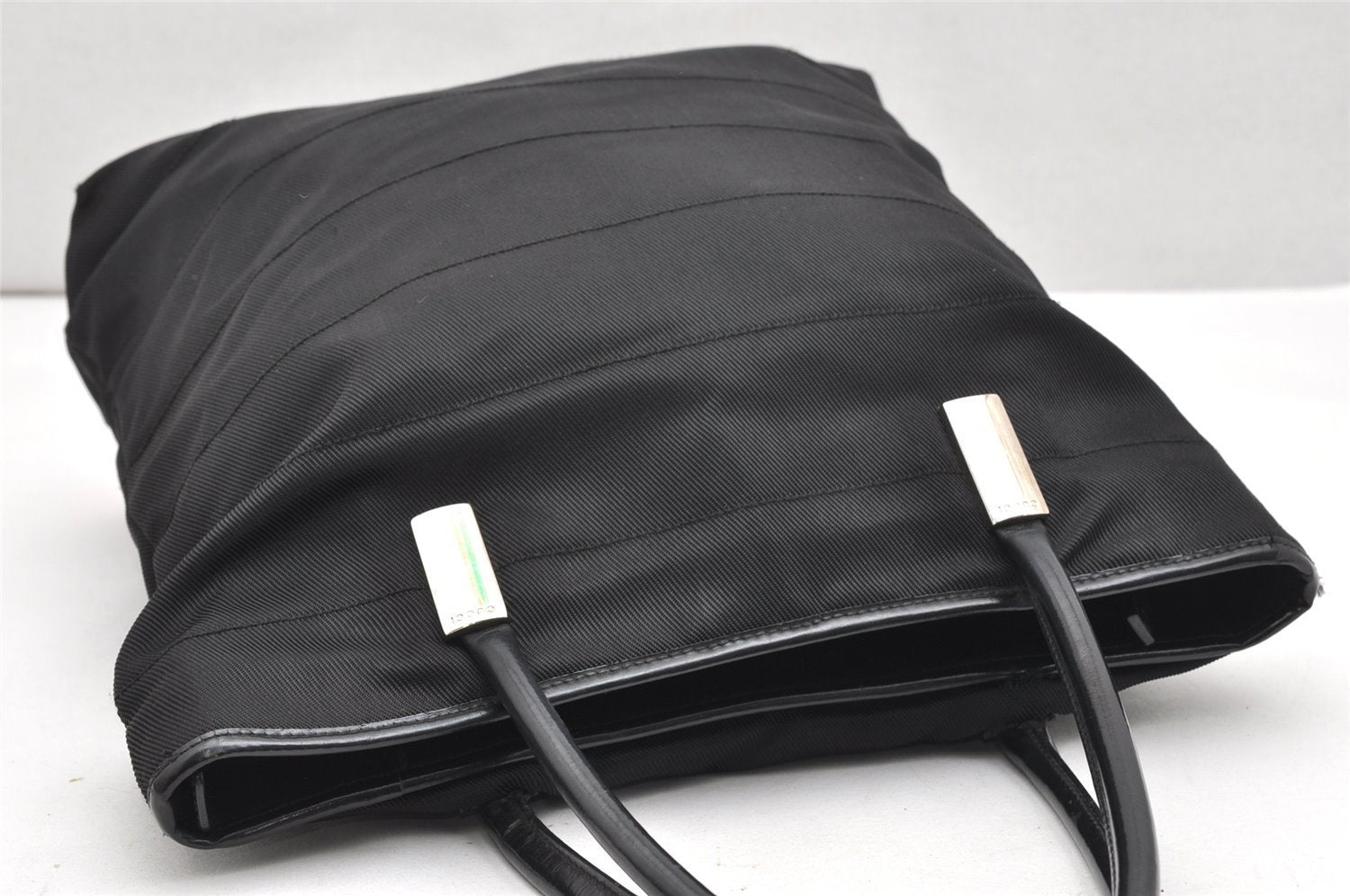 Authentic GUCCI Vintage Hand Tote Bag Nylon Leather Black 6160K