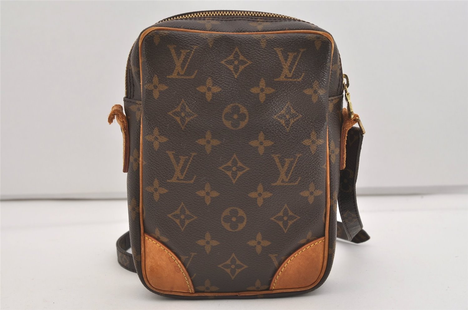 Authentic Louis Vuitton Monogram Danube Shoulder Cross Bag M45266 Junk 6170J