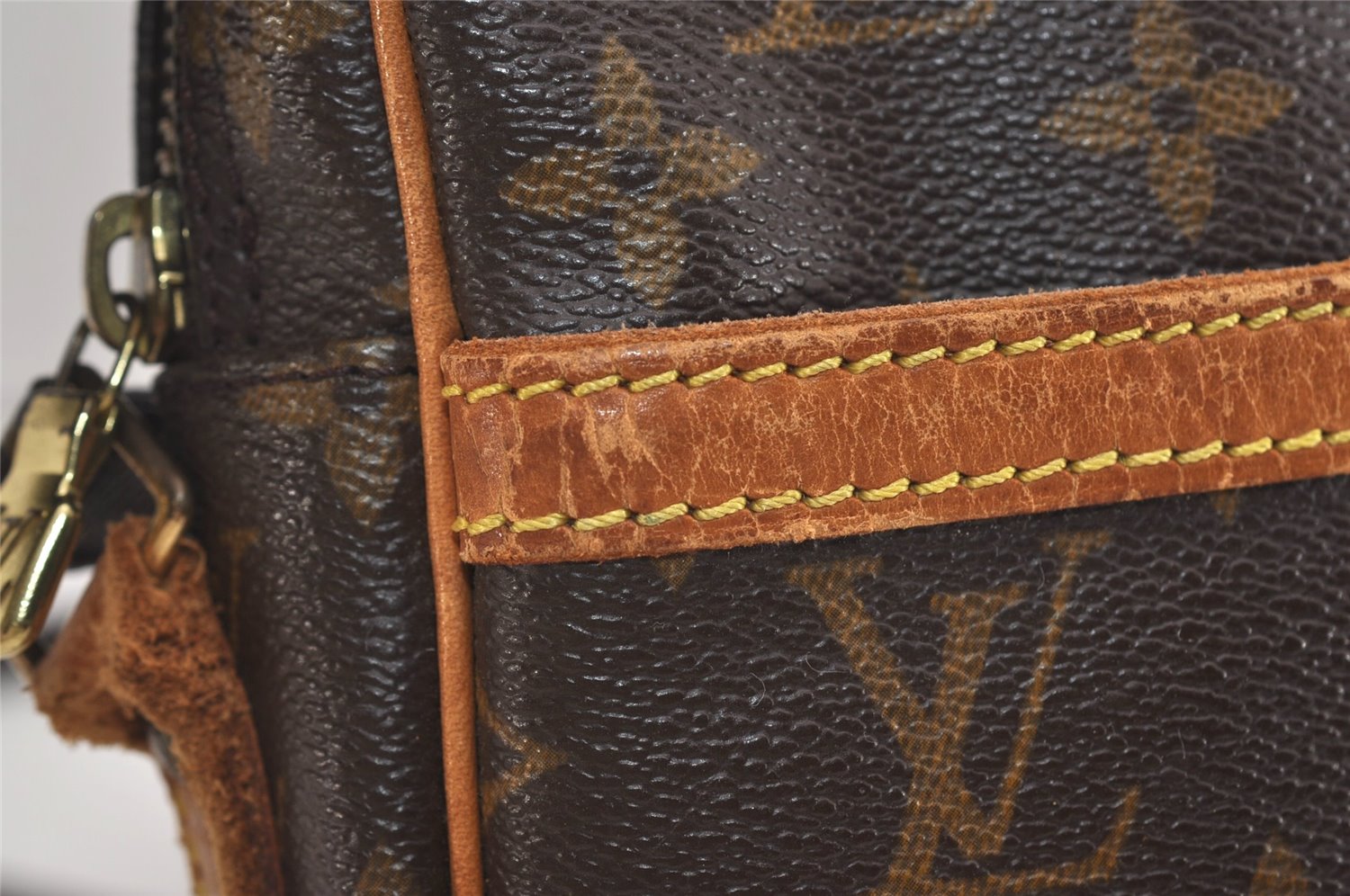 Authentic Louis Vuitton Monogram Danube Shoulder Cross Bag M45266 Junk 6170J