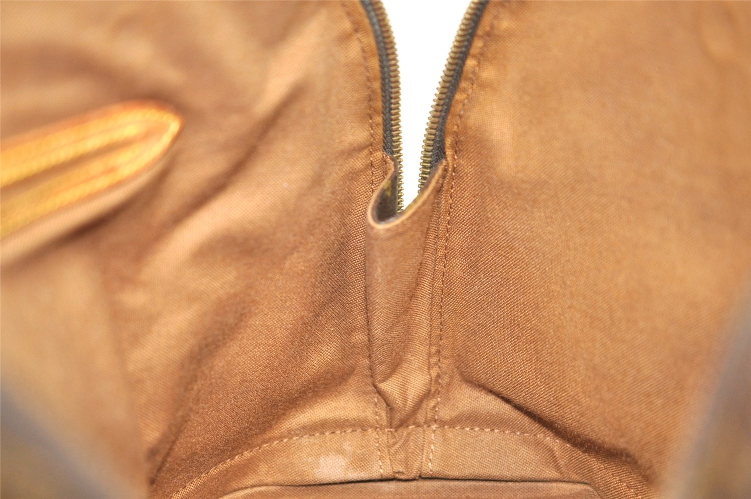 Authentic Louis Vuitton Monogram Alma Hand Bag Purse M51130 LV 6174J