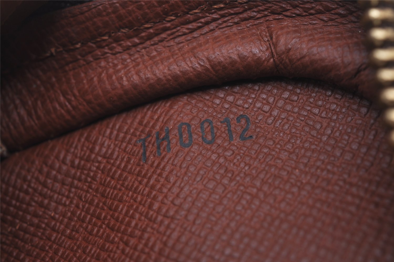 Authentic Louis Vuitton Monogram Amazone Shoulder Cross Body Bag M45236 LV 6178I