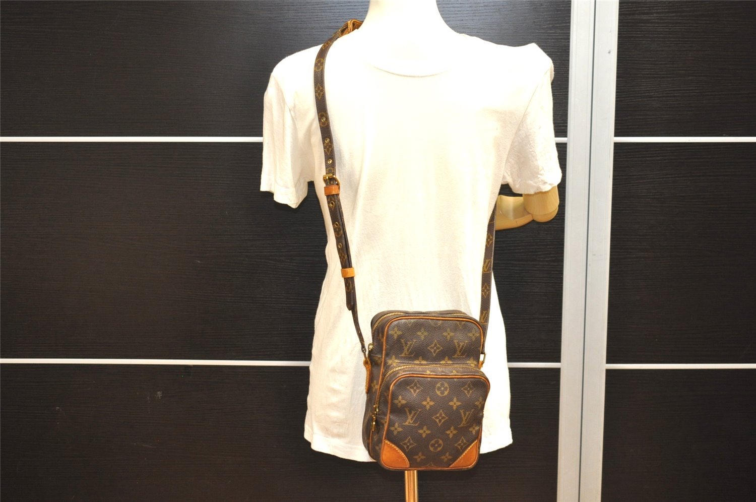 Authentic Louis Vuitton Monogram Amazone Shoulder Cross Body Bag M45236 LV 6178I