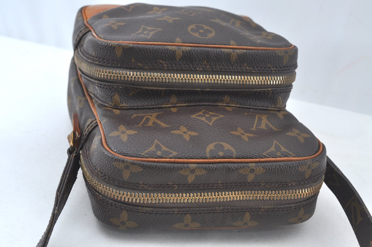 Authentic Louis Vuitton Monogram Amazone Shoulder Cross Body Bag M45236 LV 6179I