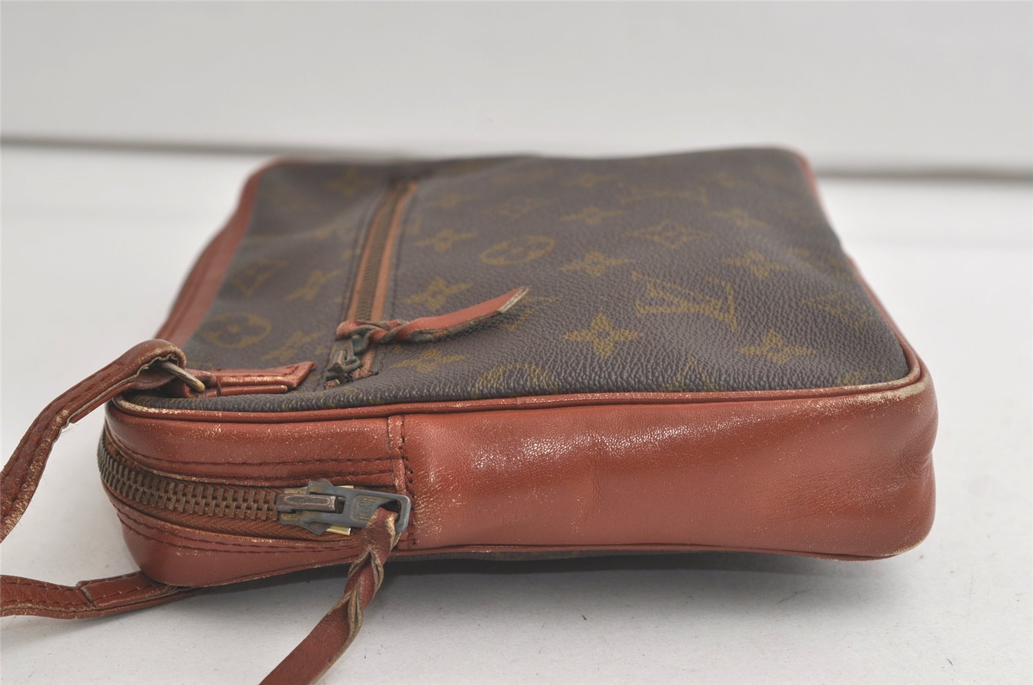 Authentic Louis Vuitton Monogram Pochette Sport Clutch Hand Bag Old Model 6180K