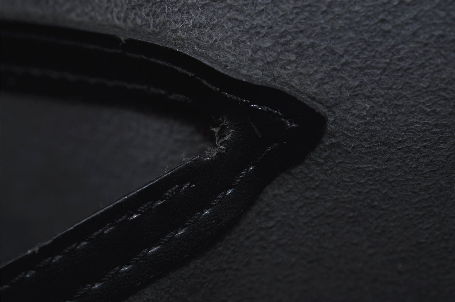 Authentic Louis Vuitton Epi Saint Jacques Hand Bag Black M52272 LV 6182I