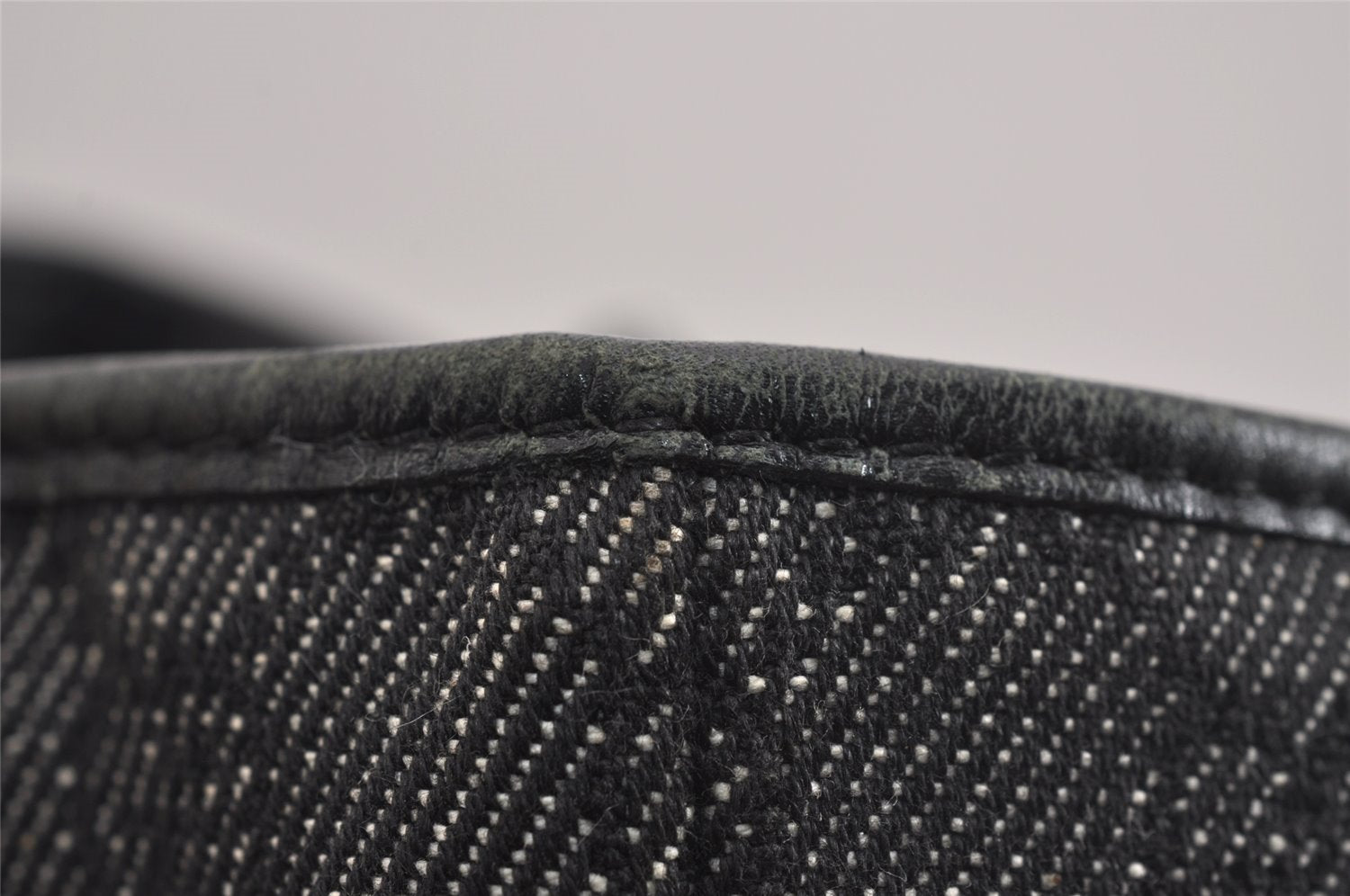 Authentic GUCCI Vintage Shoulder Tote Bag GG Canvas Leather 31244 Black 6184J