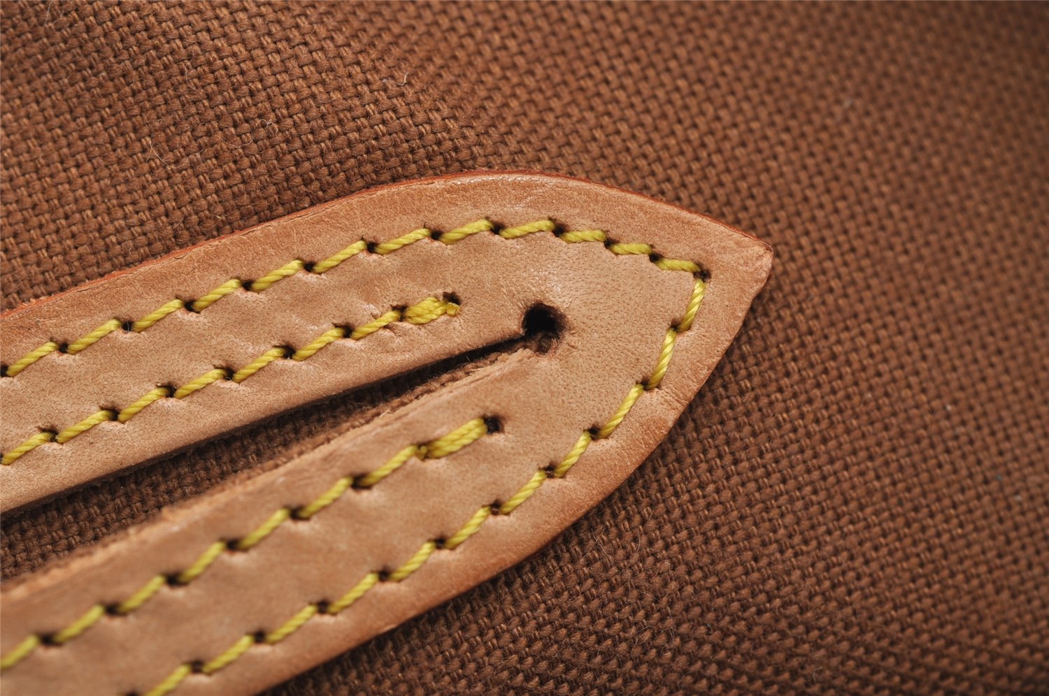 Authentic Louis Vuitton Monogram Alma Hand Bag Purse M51130 LV 6186I